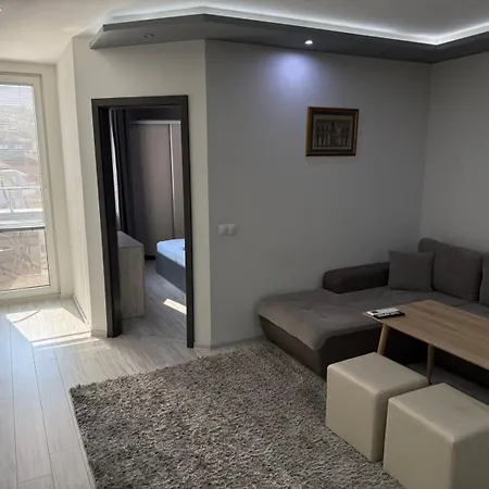 Apartment в сърцето на парка Sandanski